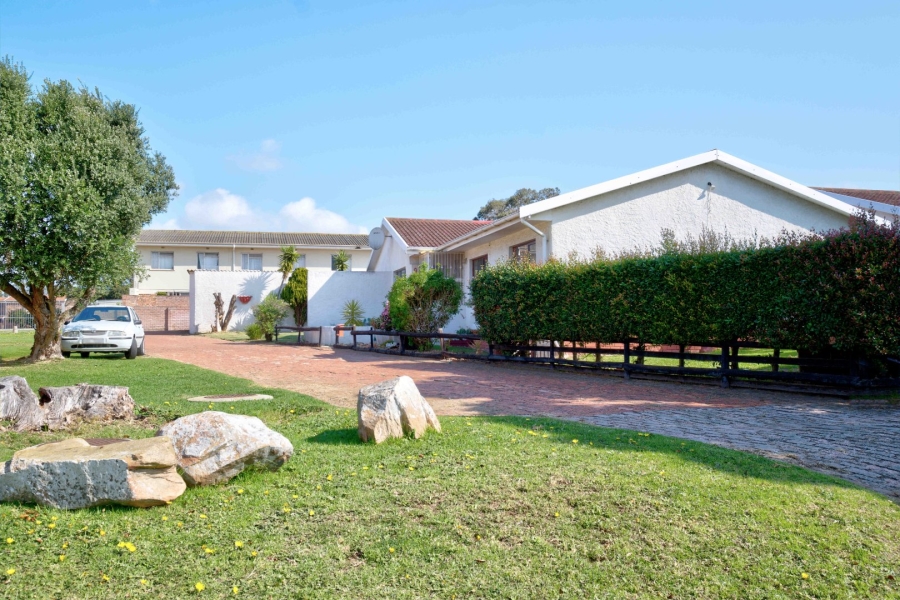 3 Bedroom Property for Sale in Francis Evatt Park Eastern Cape